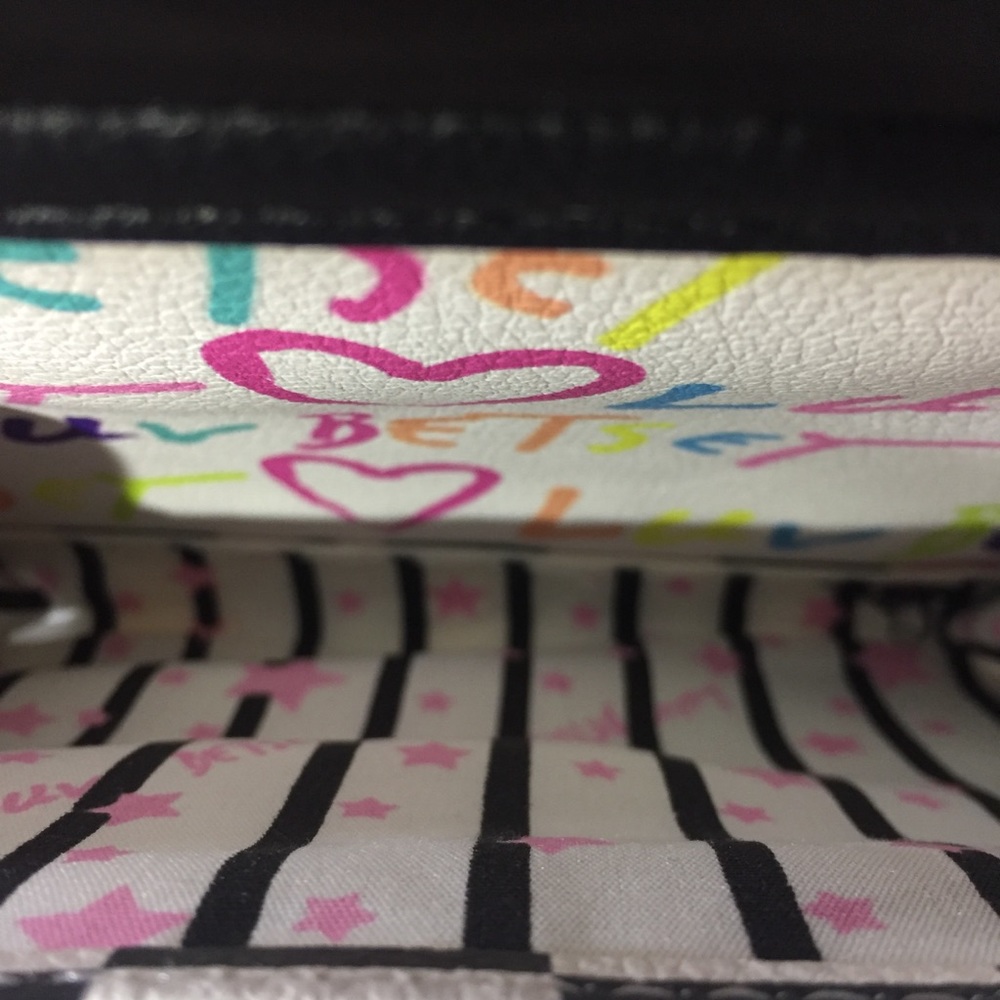 Betsey Johnson Small Rainbow Checkered Backpack 🌈 - Picture 2 of 8